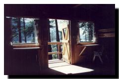 cabin_view.jpg (6653 bytes)
