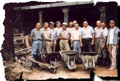 work_crew.jpg (11514 bytes)